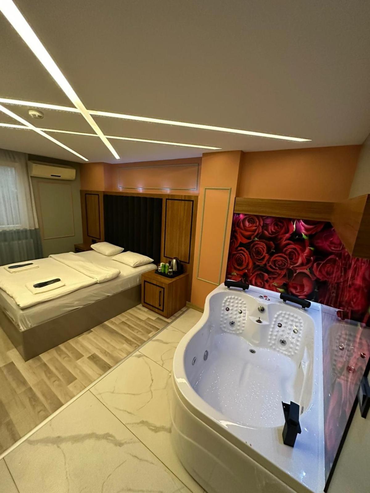 Blueway Hotel Istanbul Eksteriør billede