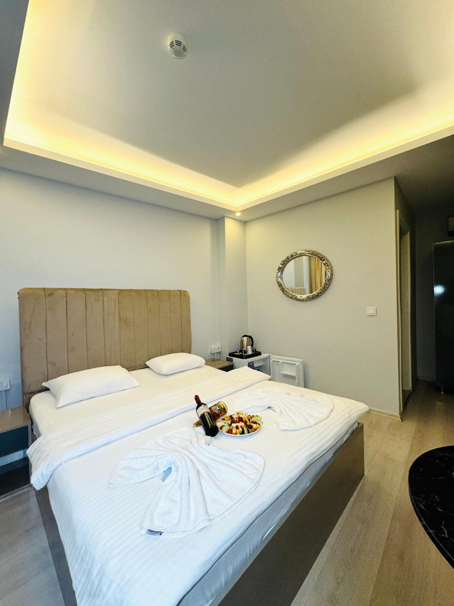 Blueway Hotel Istanbul Eksteriør billede