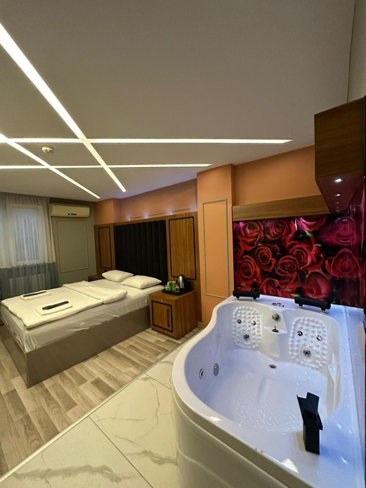 Blueway Hotel Istanbul Eksteriør billede